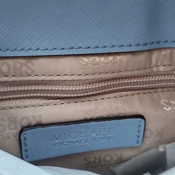 NEW • Michael Kors Tina Pale Blue💎 Chain Stud Perforated Floral Shoulder Bag - Picture 8 of 10